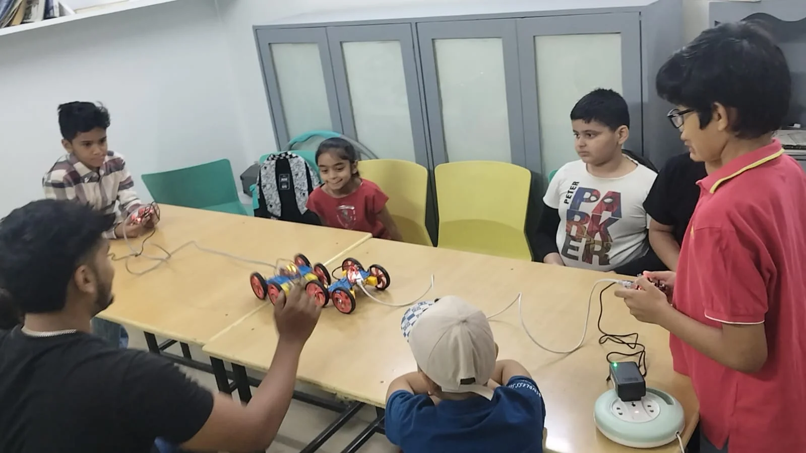 Robotics session photo 6